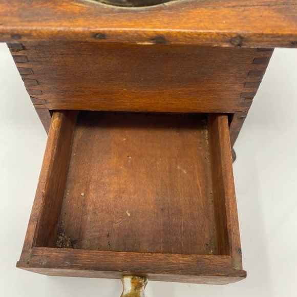 Vintage Wood Coffee Grinder Mill Box + Drawer with Hand Crank - Picture 5 of 8